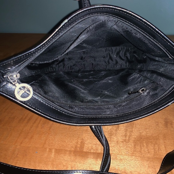 LONGCHAMP Authentic  Leather Roseau Shoulder Bag - Picture 5 of 6